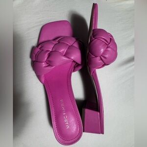 Marc Fisher kitten heel sandal